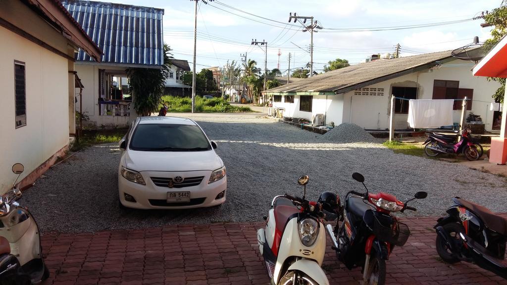 Dee Dee Mansion Airport Leilighet Nai Yang Beach Eksteriør bilde